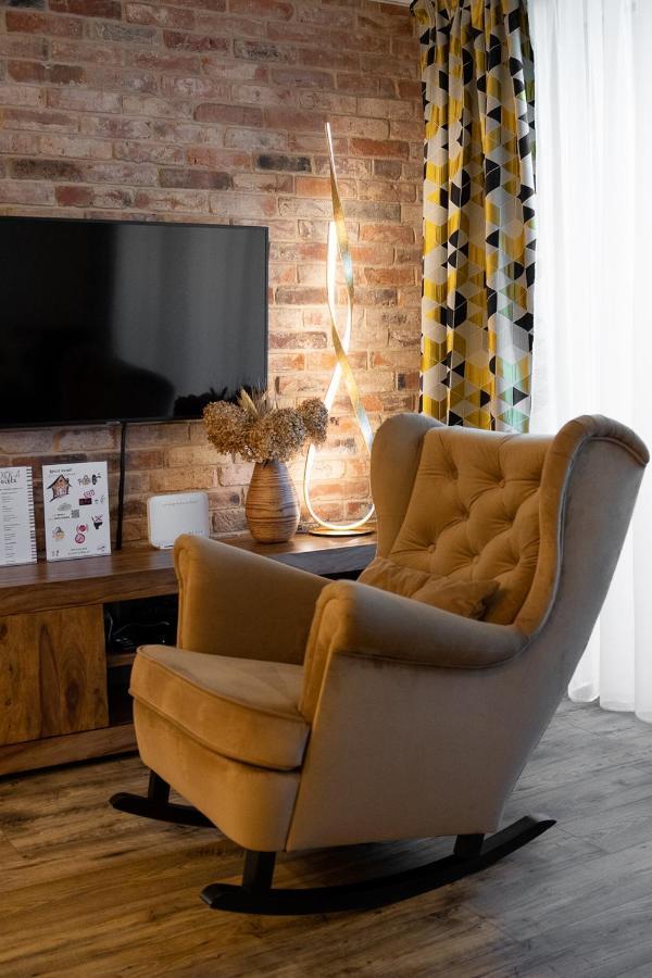 Brick House - Apartament Zoska Wroclaw Luaran gambar