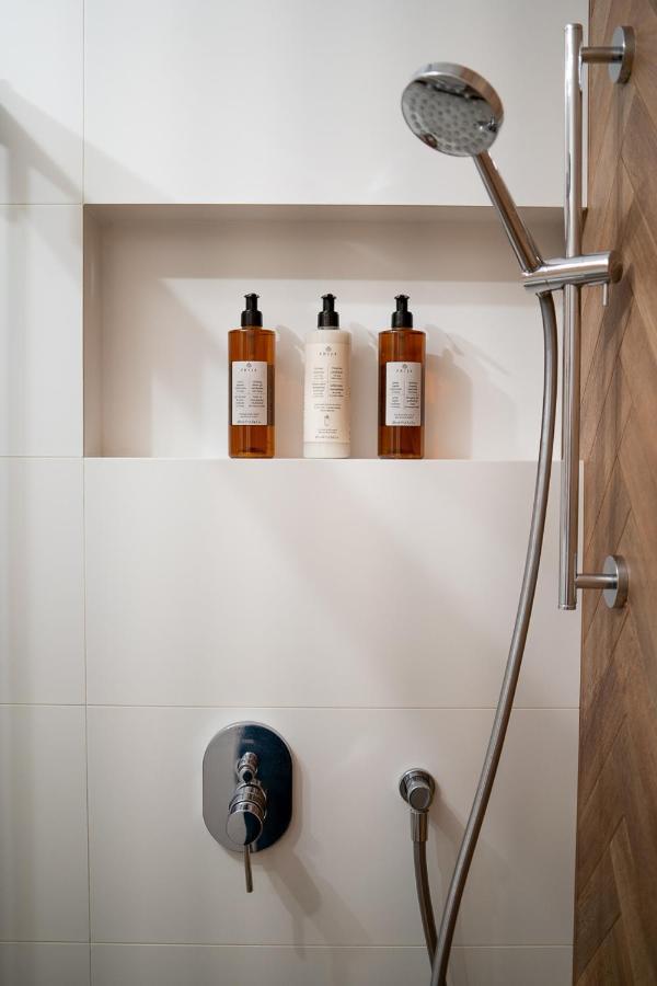 Brick House - Apartament Zoska Wroclaw Luaran gambar